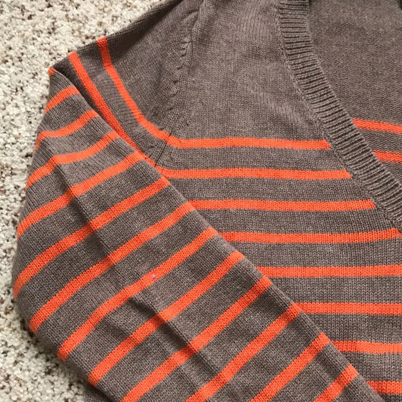 Gap V-neck sweater - Picture 3 of 4